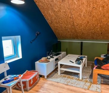 Ruime woning met 3 slpks, terras en tuin in Herk-de-Stad - Photo 2