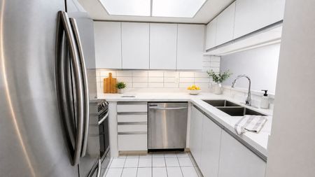 For Lease - 75 King Street Unit# 706, Mississauga, Ontario - Photo 4