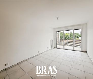 Location Appartement 2 pièces 45m² PLESCOP 56890 - Photo 2