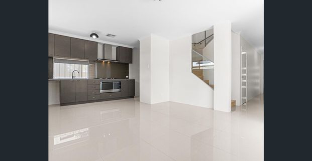 New, Modern & Stylish - Photo 1