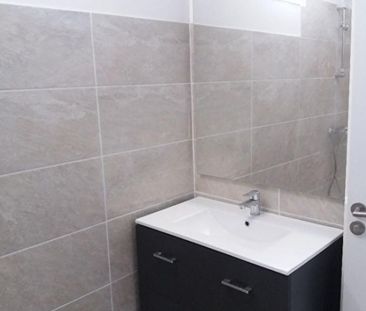 Location Appartement 59m² 3 pièces Fort de france - Photo 3