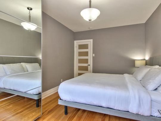 4785 Rue Dupuis, #1 - Photo 1