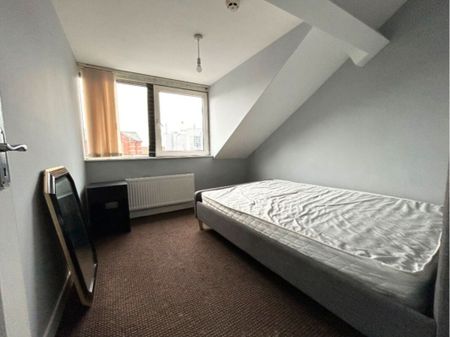 Apt 2, 121 Falls Road, Belfast BT12 6AA - Photo 3