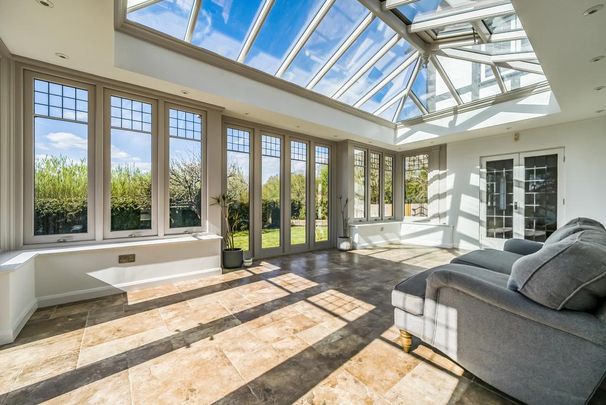 7 bedroom detached house to rent - Photo 1