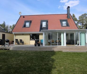 modern villa i barnvänligt område - Foto 3