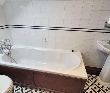 House share to rent - Photo 6