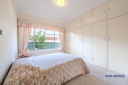 Convenient location, yet quiet! - Photo 4