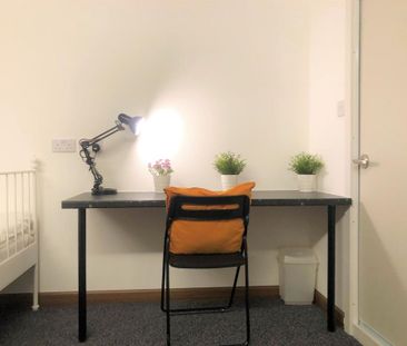 Studio to rent - Photo 5