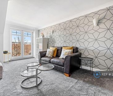 2 bedroom penthouse to rent - Photo 3