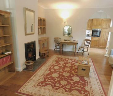 2 bedroom cottage to rent - Photo 1