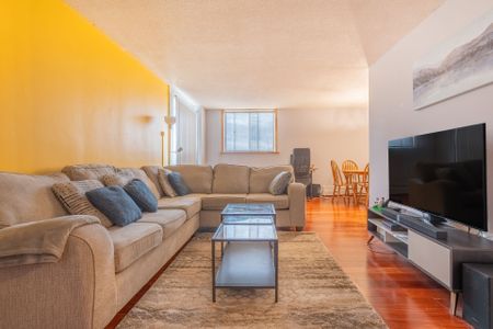 For Lease - 975 Warwick Court Unit# 1608, Burlington, Ontario - Photo 3