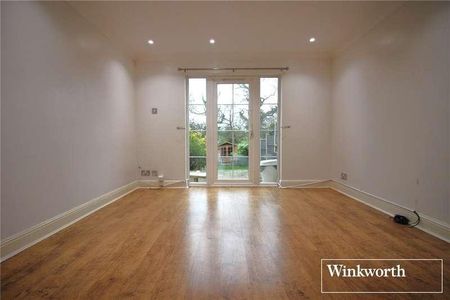 Robeson Way, Borehamwood, WD6 - Photo 5