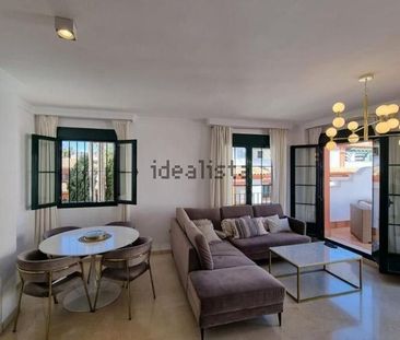 Alquiler de ático en Urbanizacion Cartuja del Golf - Photo 1