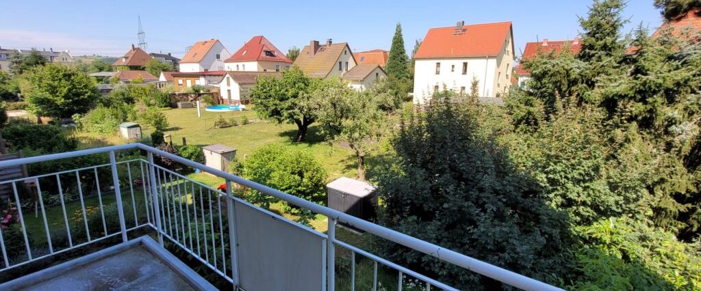 Hübsche 1-Zi-Wohnung mit Laminatboden und Balkon in ruhiger und grüner Lage. - Foto 1