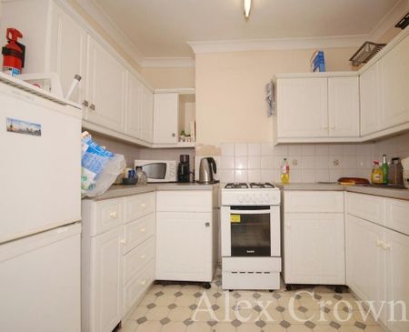 4 bedroom house share to rent - Photo 3