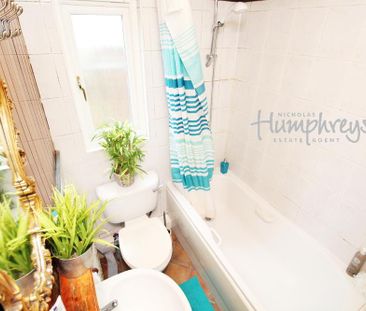 1 bedroom in a house share to rent - Photo 4