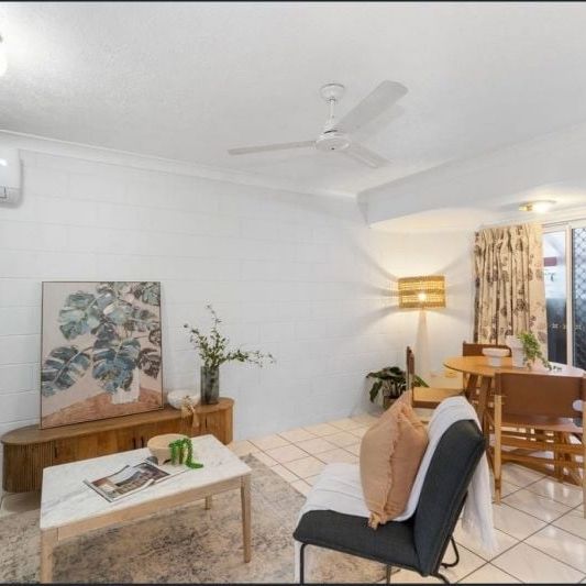 2/17 Lowth Street, Rosslea - Photo 1