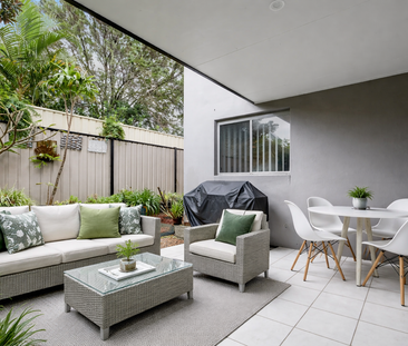 Elegant Modern Living in a Highly Sought-After Address - Photo 3