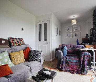 2 bedroom detached house to rent - Photo 3
