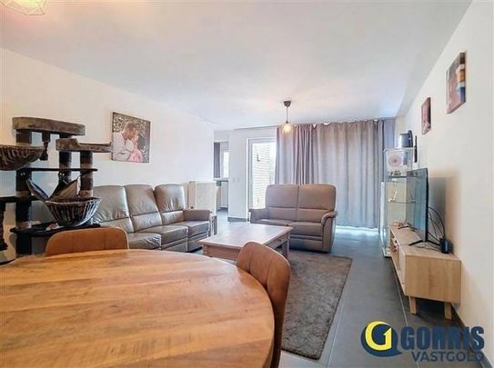 Appartement te huur - Photo 1