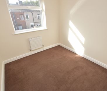 2 Bedroom Terraced House - Photo 4