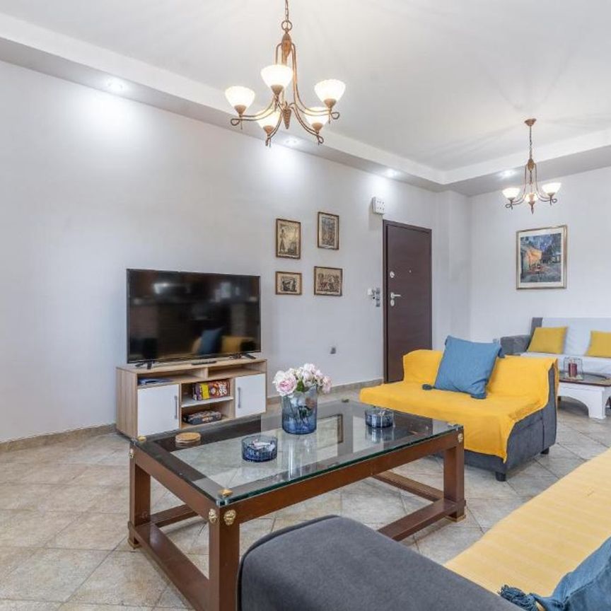 Ενοικίαση κατοικίας, 100 τ.μ., Νέα Μάκρη, 900 € - Photo 1