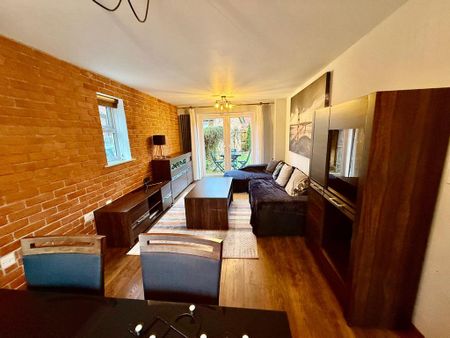 5 bedroom detached house to rent - Photo 2