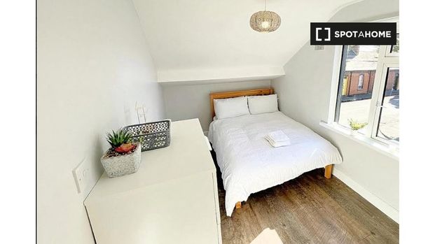 One bedroom apartment in Drumcondra, Dublin - Photo 1