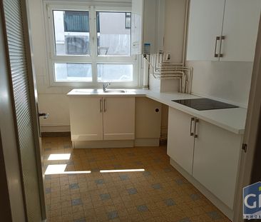 Location Appartement 3 pièces 63m² - Photo 4