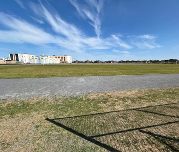 For Lease - 257 Finsbury Avenue, Stittsville - Munster - Richmond, ... - Photo 2