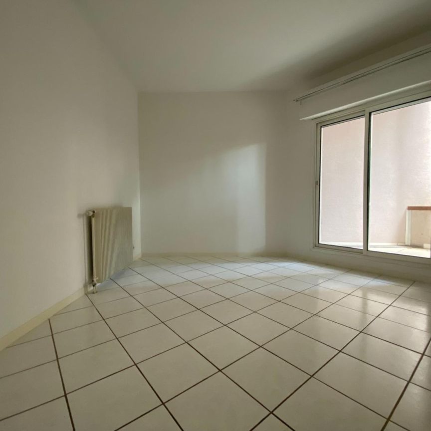 « LES ANGLES - APPARTEMENT T2 47.26M² AVEC TERRASSE » - Photo 1