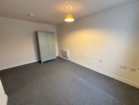 4 bedroom terraced house to rent - Photo 4