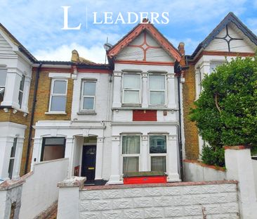 1 bedroom room to rent Room, Heygate Avenue, SS1 - Photo 1