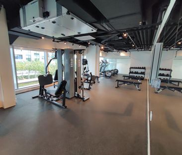 Century City. Brand New One Bedroom Plus Den - Photo 2