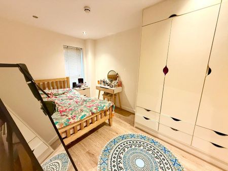 2 bedroom apartment to rent - Photo 5