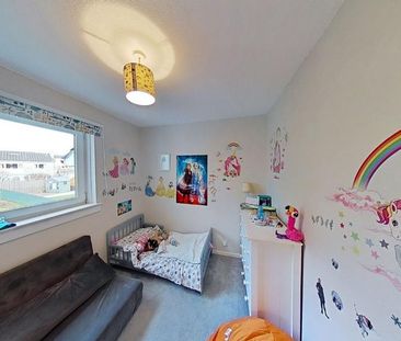 2 bedroom semi-detached house to rent - Photo 2