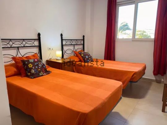 Alquiler de piso en Calle Abadejo, 17 C - Photo 1