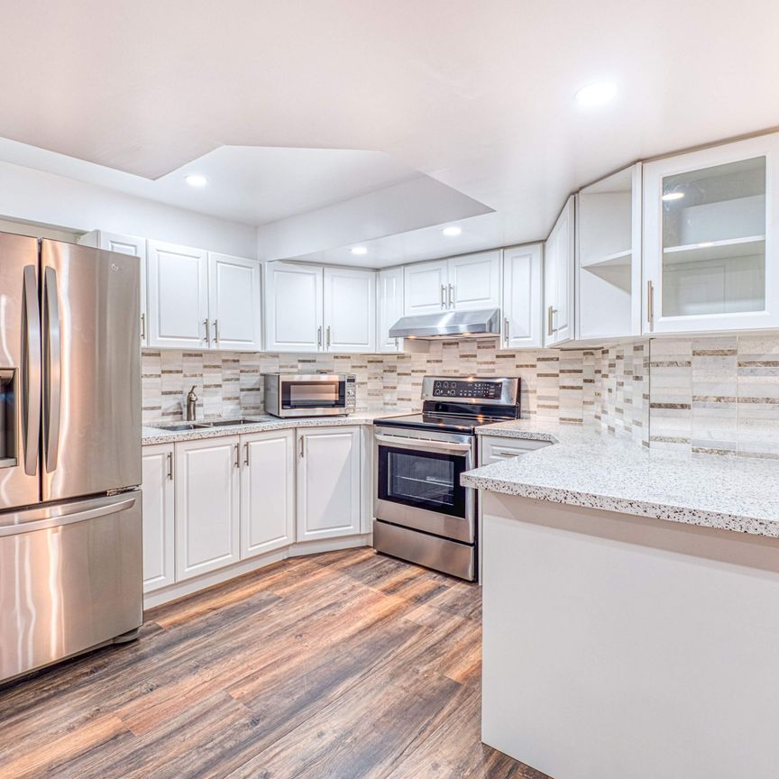 For Lease - 6408 Newcombe Drive Unit# Basement, Mississauga, Ontario - Photo 1