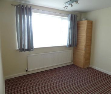 Oak Lodge, Oak Avenue, Bingham, NG13 - Photo 3