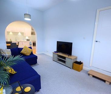 1 bedroom ground floor flat to rent - Photo 1