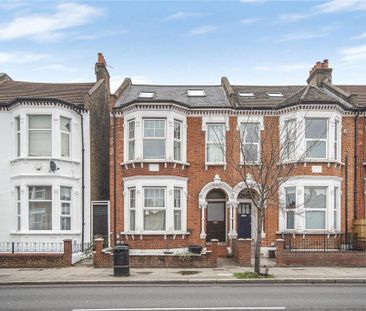 3 bedroom flat to rent - Photo 3