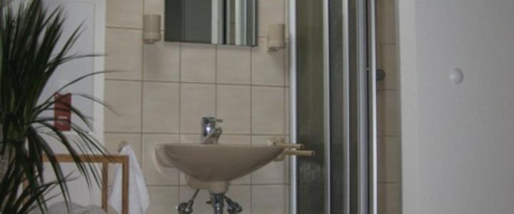 Vollausgestattetes, möbliertes Appartement - Nähe Flughafen - Photo 1