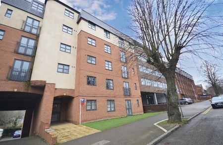 2 bedroom apartment - Photo 3