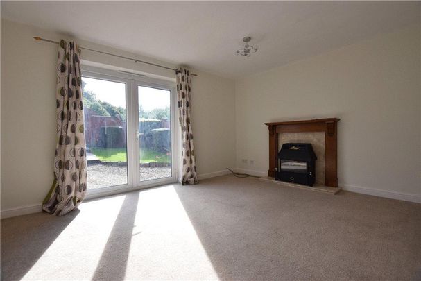 2 bedroom semi-detached house to rent - Photo 1