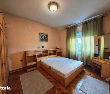 Zona Isho, 3 camere decomandat, luminos si spatios - Photo 3