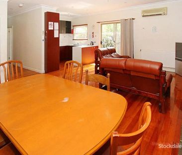 “ROOMING HOUSE - Room 1 - Unfurnished Room” - Photo 6