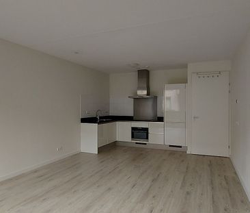 M H Trompstraat 53 - Foto 2