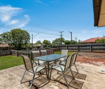 A Spacious Retreat in Central Harristown - Photo 6
