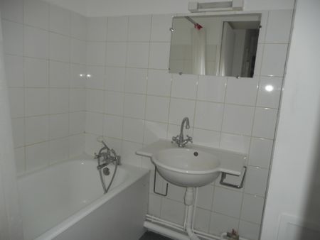 Location Appartement 1 pièce 21m² REIMS 51100 - Photo 5