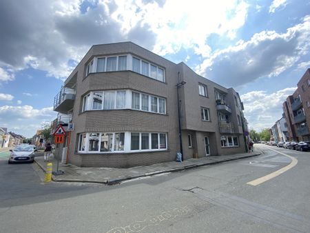 Appartement met twee slaapkamers te Aalst - Photo 2